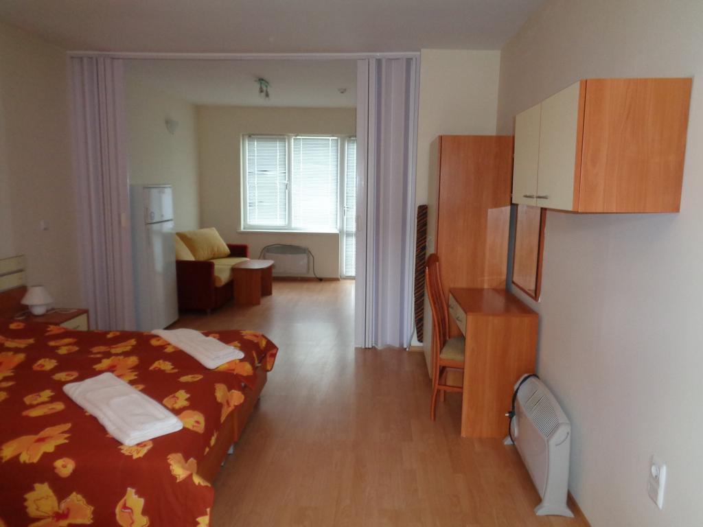 Sa Services Private Apartments, Eagle Rock Complex Beli Iskăr Cameră foto